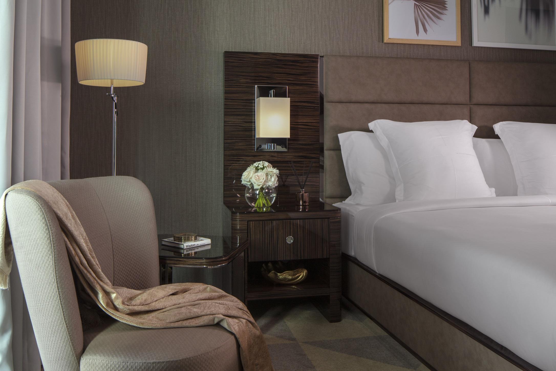 Hyde Hotel Dubai Bagian luar foto A bedroom at the hotel