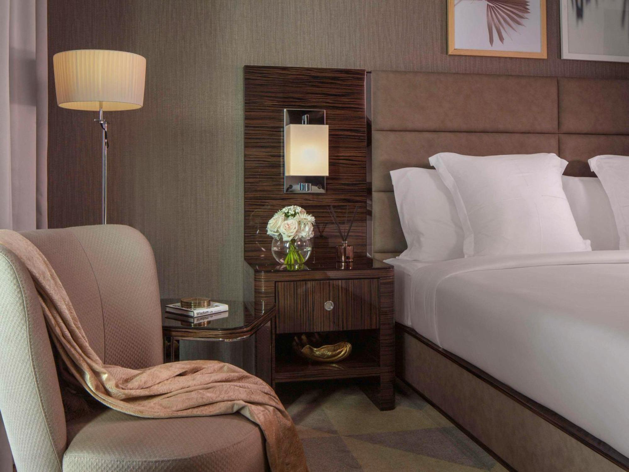 Hyde Hotel Dubai Bagian luar foto
