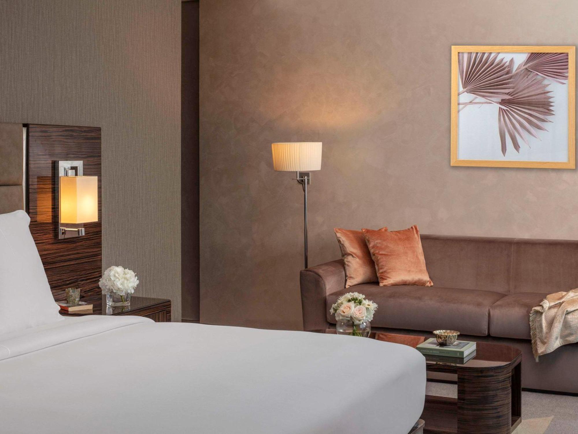 Hyde Hotel Dubai Bagian luar foto