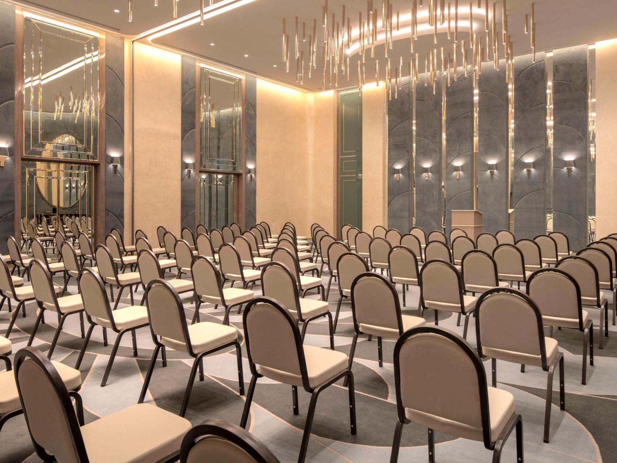 Hyde Hotel Dubai Bagian luar foto The 2012 conference venue